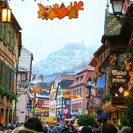 Au Refuge Des Amoureux Avec Baignoire Balneo 2 Personnes Apartment