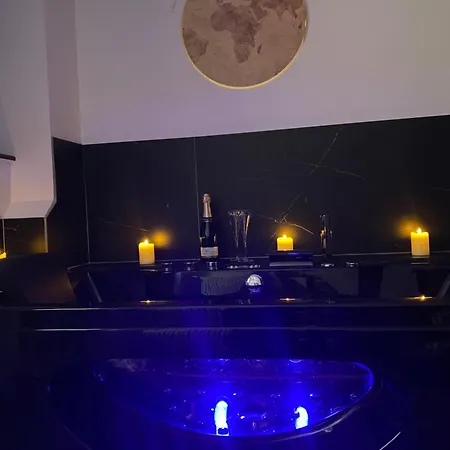 Au Refuge Des Amoureux Avec Baignoire Balneo 2 Personnes Apartment *