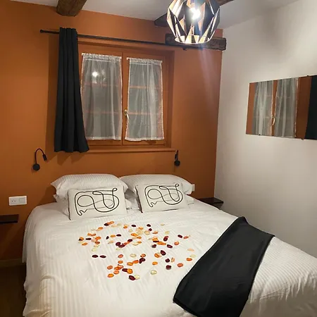 Au Refuge Des Amoureux Avec Baignoire Balneo 2 Personnes Selestat